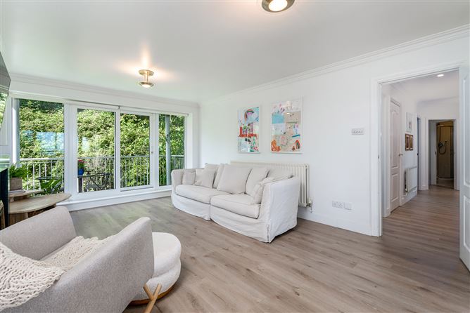7 Glen Court, Stepaside Park, Stepaside,   Dublin 18