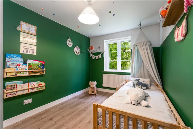 7 Glen Court, Stepaside Park, Stepaside,   Dublin 18