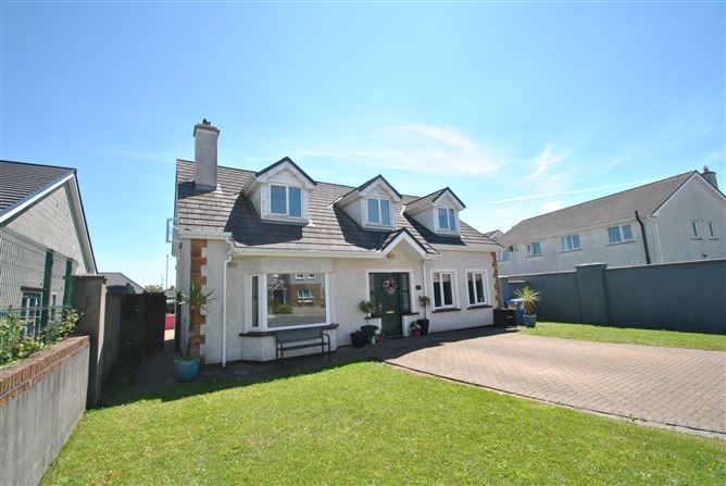 Photo 1 of 47 — 141 Glencarrick, Roscrea, Co. Tipperary