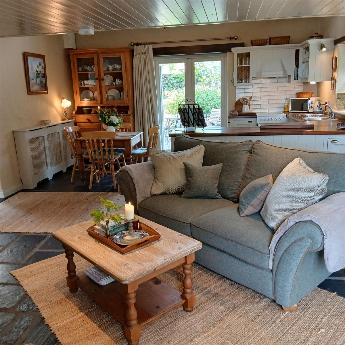 Photo 1 of 12 — 2 Bed in Baltimore,Baltimore,  Cork