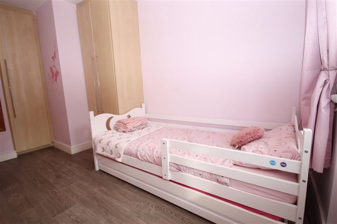 2 Belfry Downs, Citywest, Dublin 24