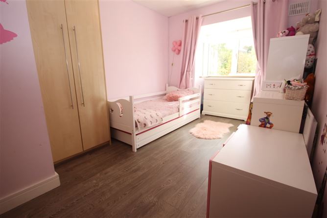 2 Belfry Downs, Citywest, Dublin 24