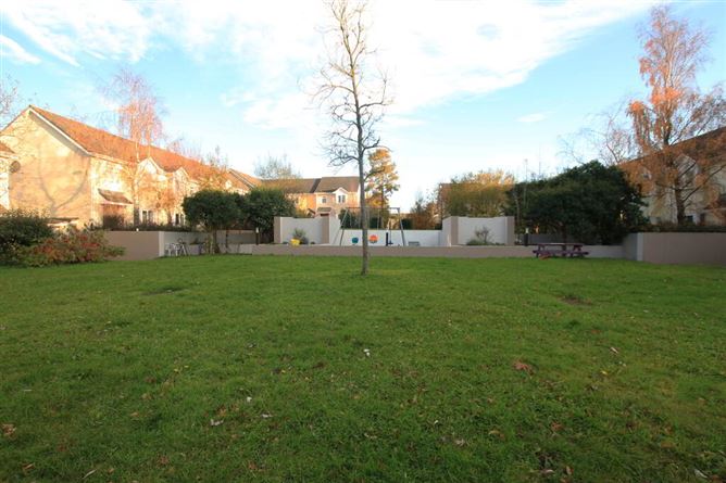 13 Dolmen Mews, Kilkenny Road, Carlow