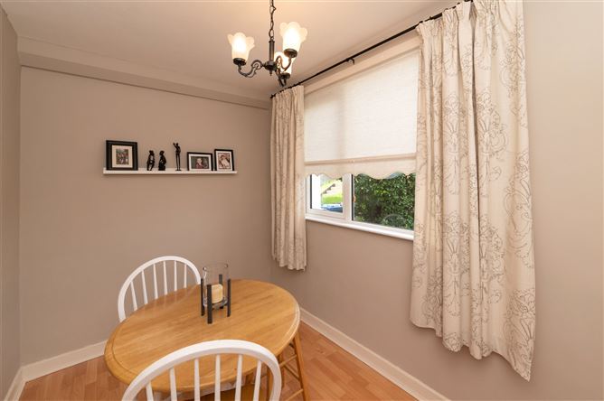 30 Mary Aikenhead Place, Cathedral Rd, Gurranabraher, Cork