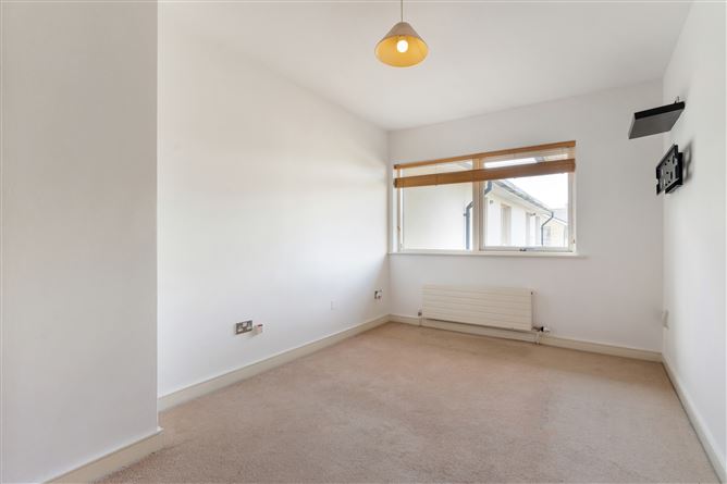 4 The Courtyard, Milltown Ave, Mount Saint Annes, Milltown, Dublin 6