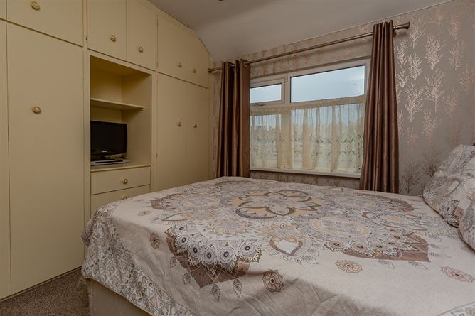 2 Aughavannagh Road, Crumlin, Dublin 12