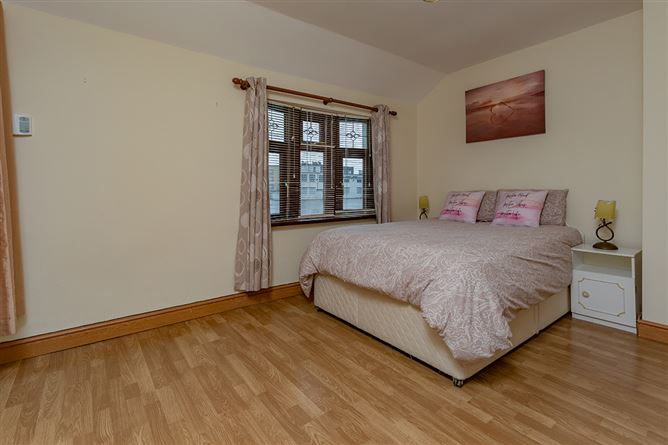 2 Aughavannagh Road, Crumlin, Dublin 12