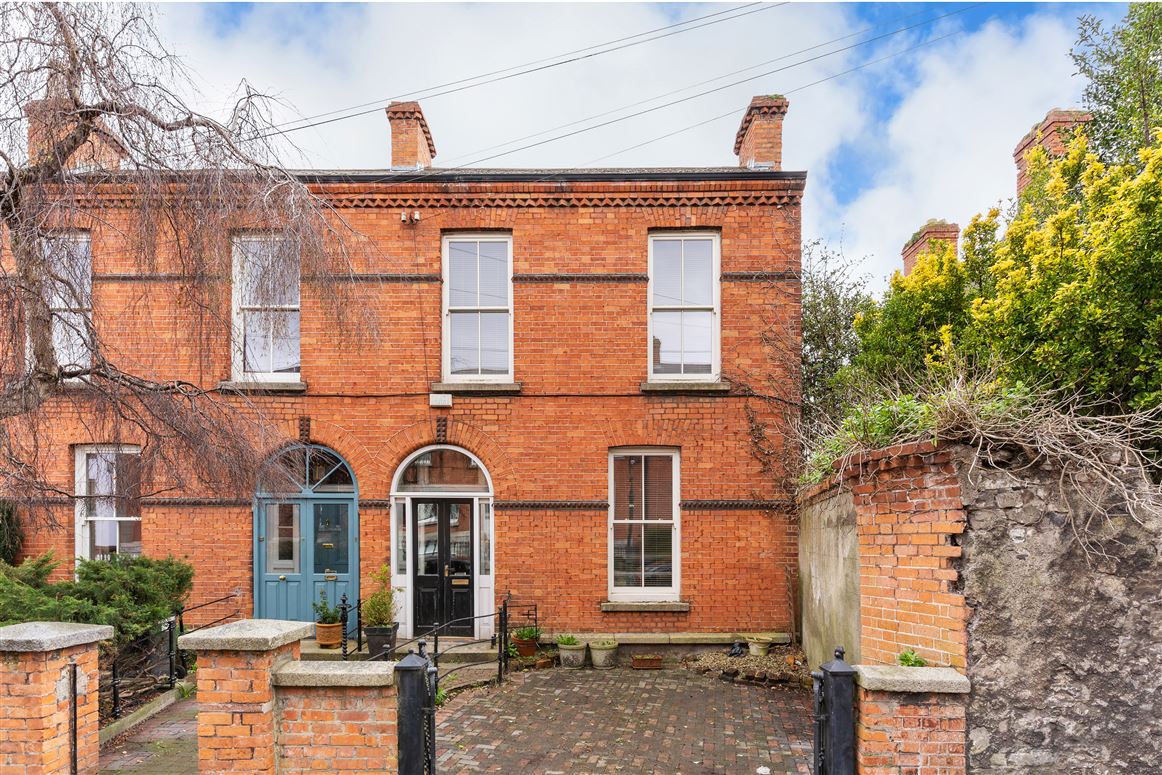 18 Belmont Avenue, Donnybrook, Dublin 4 Eoin O'Neill Property