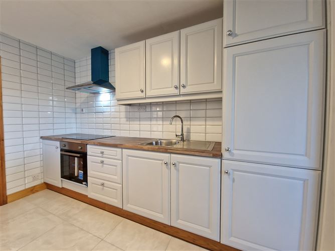 46 Clareville, Claremorris, Co. Mayo