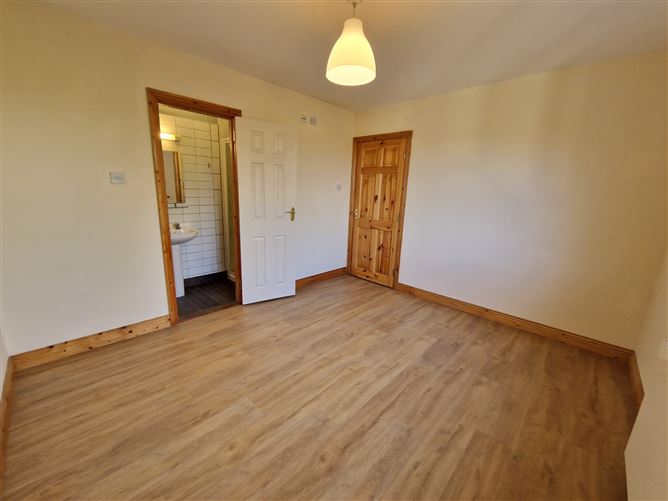 46 Clareville, Claremorris, Co. Mayo
