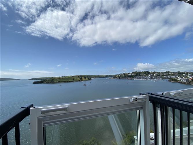 13b Ardbrack Heights, Kinsale, County Cork