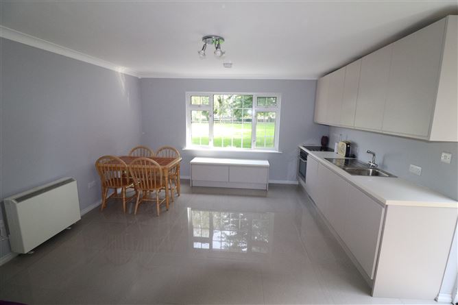 Wakefield House, Killaloe, Clare