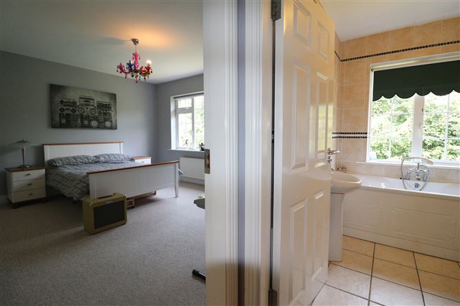 Wakefield House, Killaloe, Clare