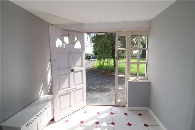 Wakefield House, Killaloe, Clare
