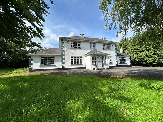 Wakefield House, Killaloe, Clare
