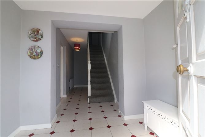 Wakefield House, Killaloe, Clare