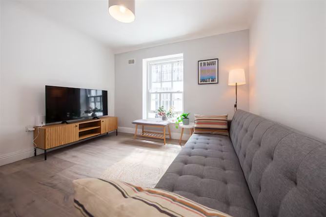 Apt 11, 52 Mountjoy Square South, Dublin 1, Dublin