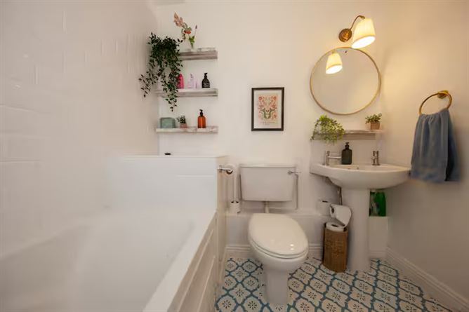 Apt 11, 52 Mountjoy Square South, Dublin 1, Dublin
