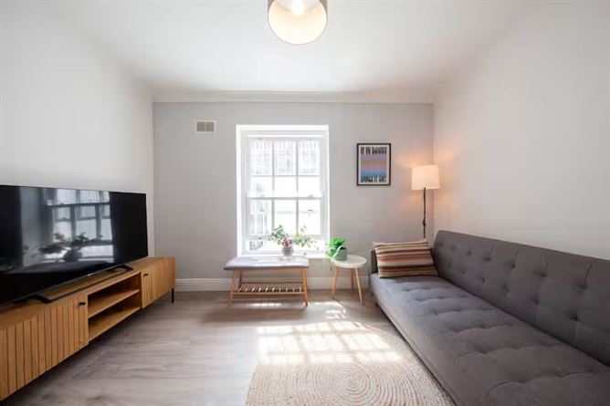 Apt 11, 52 Mountjoy Square South, Dublin 1, Dublin