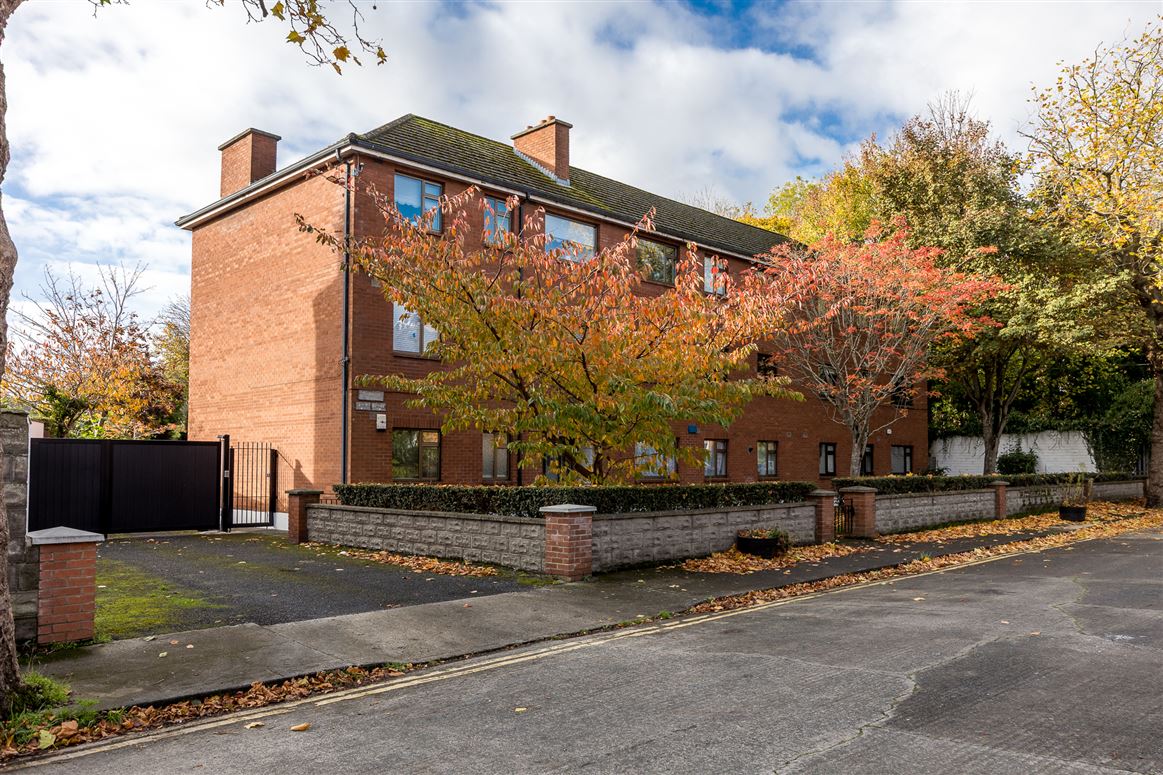 Apt 1 Marlborough Court, North Circular Road, Dublin 7