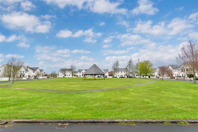 https://photos-a.propertyimages.ie/media/6/8/0/4996086/a676cdca-8741-49b3-984c-37e16101f8ef_l.jpg