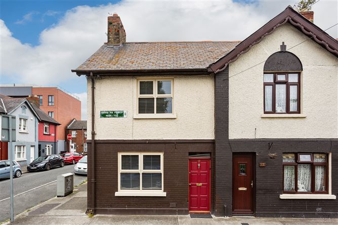 13 Park Terrace, off Meath Street, South City Centre, Dublin 8
