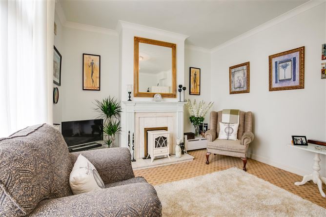 41 Brookfield Green, Kimmage, Dublin 12
