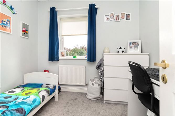 2 Woodstown Lane, Knocklyon, Dublin 16