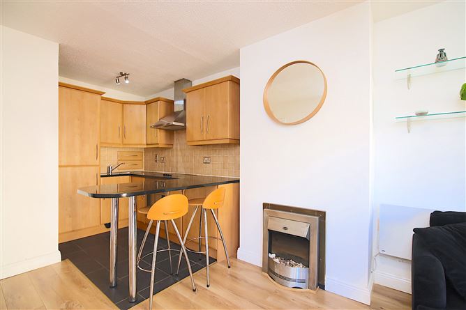76 Venetian Hall, Howth Road, Killester,   Dublin 5