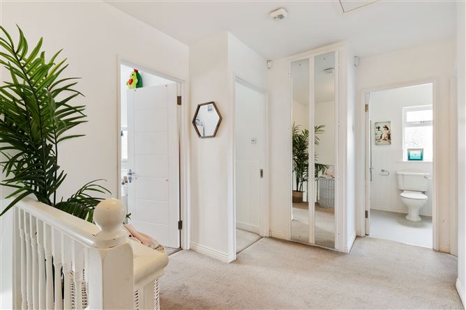 8 Templeroan Court, Rathfarnham, Dublin 16