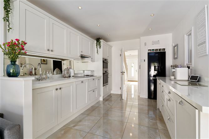 8 Templeroan Court, Rathfarnham, Dublin 16