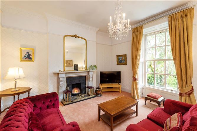 6 Vergemount Hall, Clonskeagh Road, Dublin 6