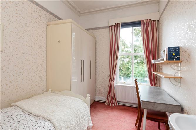 6 Vergemount Hall, Clonskeagh Road, Dublin 6