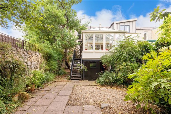 6 Vergemount Hall, Clonskeagh Road, Dublin 6