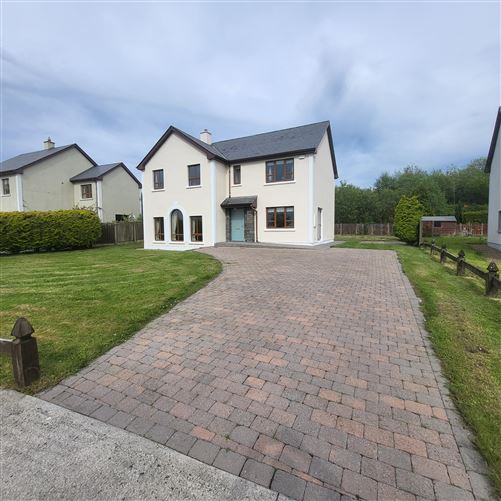 32 Shannon Cove  , Dromod, Leitrim