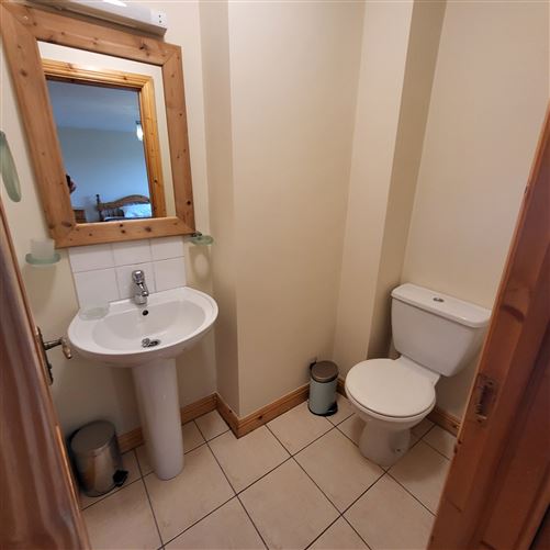 32 Shannon Cove  , Dromod, Leitrim