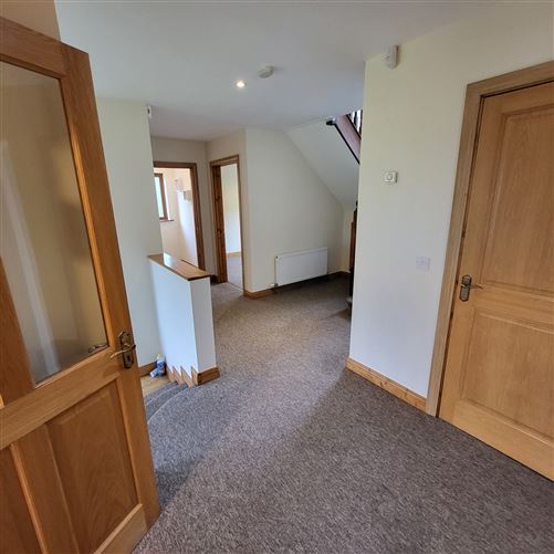 32 Shannon Cove  , Dromod, Leitrim