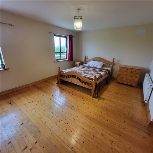 32 Shannon Cove  , Dromod, Leitrim