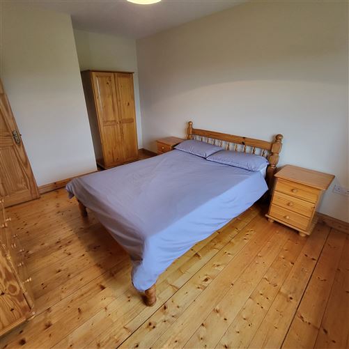 32 Shannon Cove  , Dromod, Leitrim