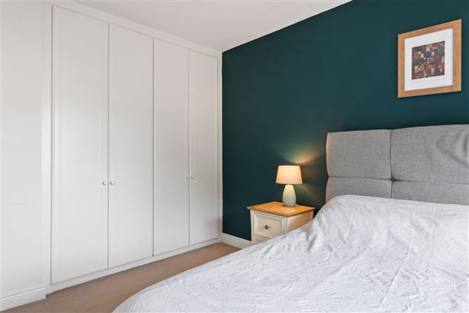 14 Wainsfort Manor Drive, Terenure,   Dublin 6W