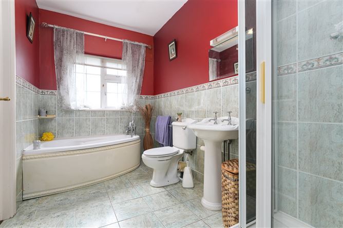 Curryhills, Maynooth Road, Prosperous, Co. Kildare