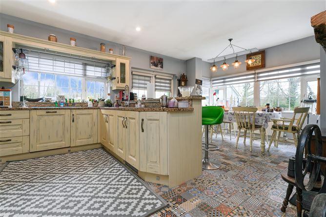 Curryhills, Maynooth Road, Prosperous, Co. Kildare