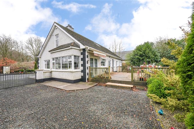 Curryhills, Maynooth Road, Prosperous, Co. Kildare