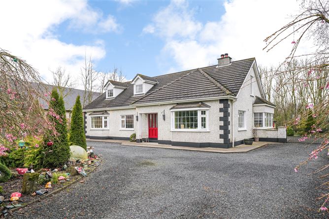 Curryhills, Maynooth Road, Prosperous, Co. Kildare