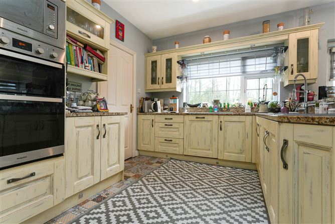 Curryhills, Maynooth Road, Prosperous, Co. Kildare