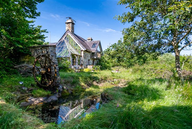 Photo 34 of 60 — Spyglass Hill, Loughaunacreen, Kilmakillouge, Lauragh - Kenmare, Co. Kerry