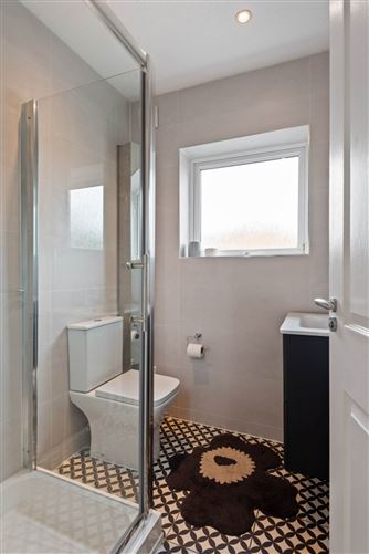 Photo 16 of 22 — 26 Binn Eadair View, Sutton, Dublin 13