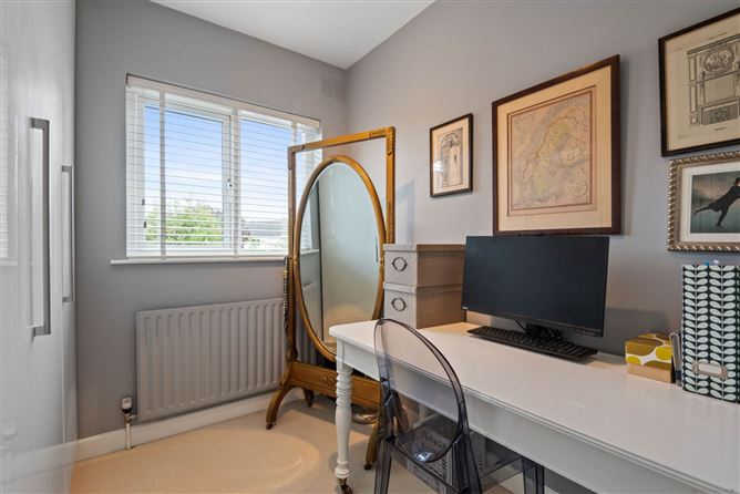 Photo 14 of 22 — 26 Binn Eadair View, Sutton, Dublin 13