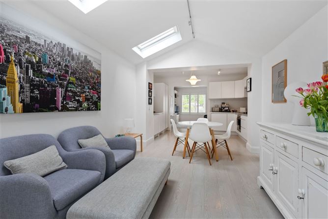 Photo 9 of 22 — 26 Binn Eadair View, Sutton, Dublin 13