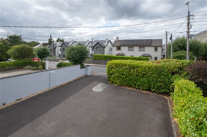 Glencar, Curraheen Road, Bishopstown, Cork
